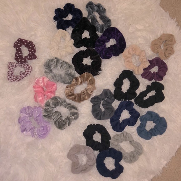 Other - 25 scrunches
